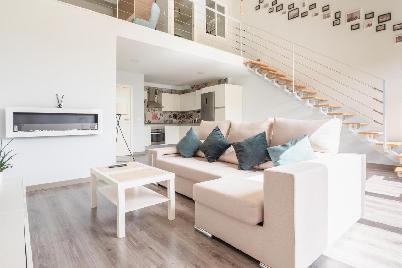 El Ventero Apartment - Elegante Apt Para 5 Con Terraza, Wi-Fi Y Aparcamiento En La Calle Camarma de Esteruelas Exteriör bild